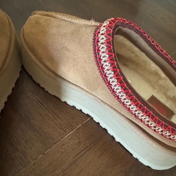 UGG Tazz Platform slipper - Picture 11 of 12